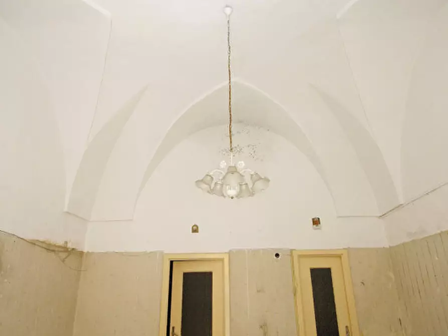 Immagine 9 di Casa indipendente in vendita  in Via Giudice Fagiani a Parabita