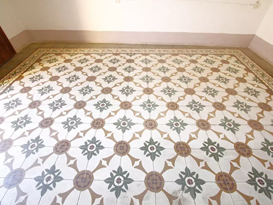 Immagine 24 di Casa indipendente in vendita  in Via Giudice Fagiani a Parabita