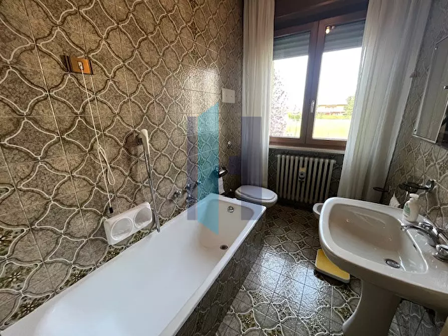 Immagine 32 di Appartamento in vendita  in Via Forlanini a Ponte San Pietro