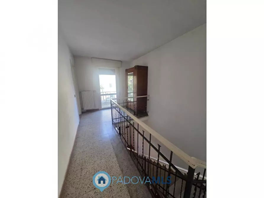 Immagine 10 di Casa indipendente in vendita  in Via Perosi a Padova