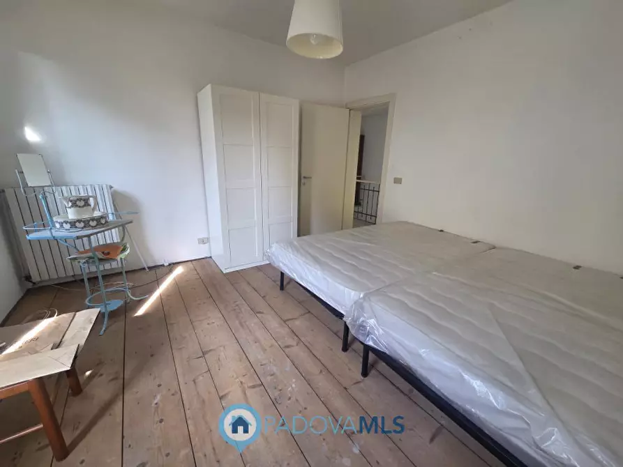 Immagine 13 di Casa indipendente in vendita  in Via Perosi a Padova