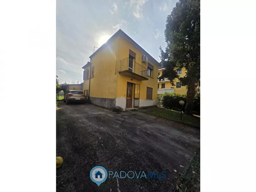 Immagine 19 di Casa indipendente in vendita  in Via Perosi a Padova