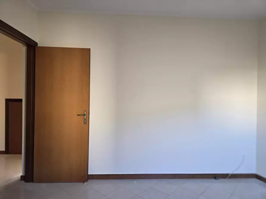 Immagine 19 di Appartamento in vendita  in VIA SILVIO PELLICO n. 9  Interno 1 Piano T a Montescaglioso