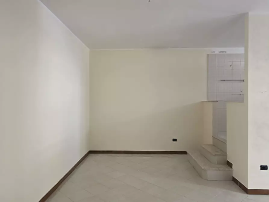 Immagine 26 di Appartamento in vendita  in VIA SILVIO PELLICO n. 9  Interno 1 Piano T a Montescaglioso