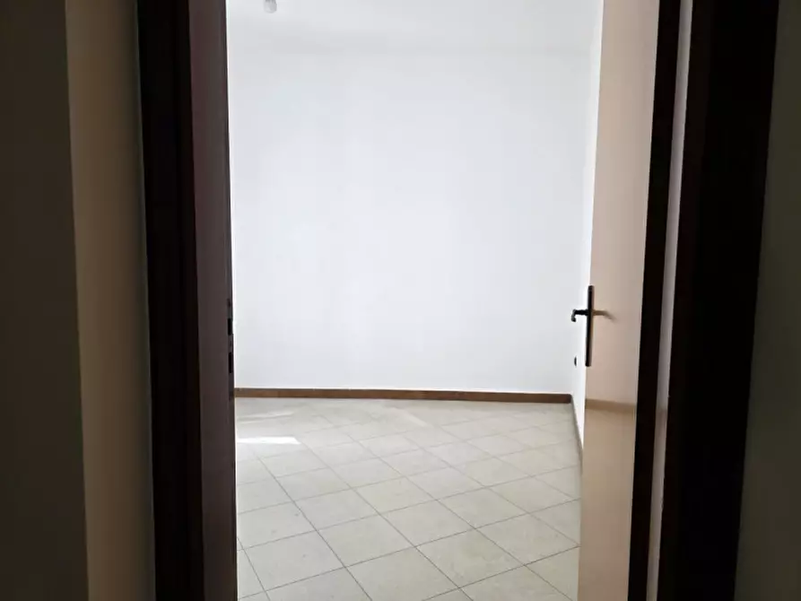 Immagine 27 di Appartamento in vendita  in VIA SILVIO PELLICO n. 9  Interno 1 Piano T a Montescaglioso