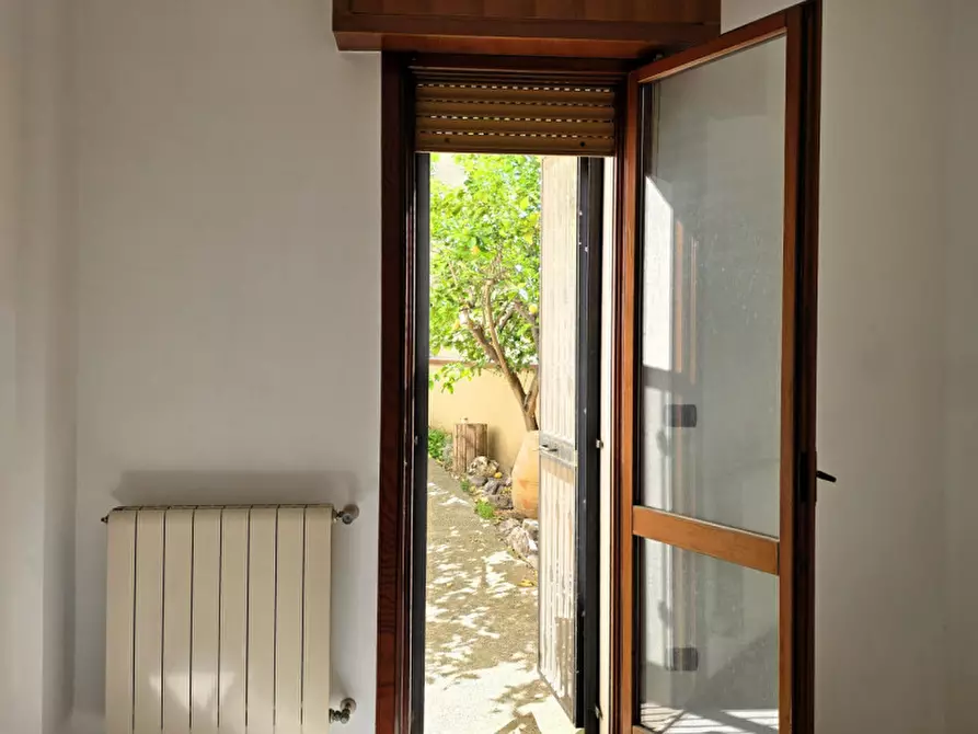 Immagine 31 di Appartamento in vendita  in VIA SILVIO PELLICO n. 9  Interno 1 Piano T a Montescaglioso