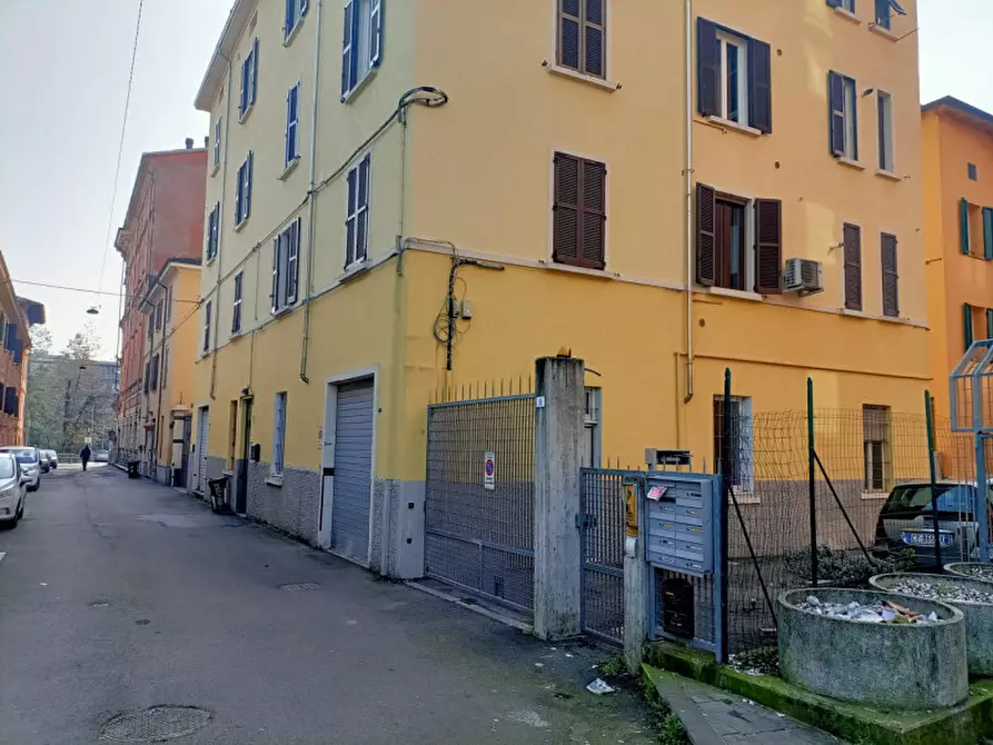 Immagine 3 di Appartamento in vendita  in Via Monte Corno, 6 a Parma
