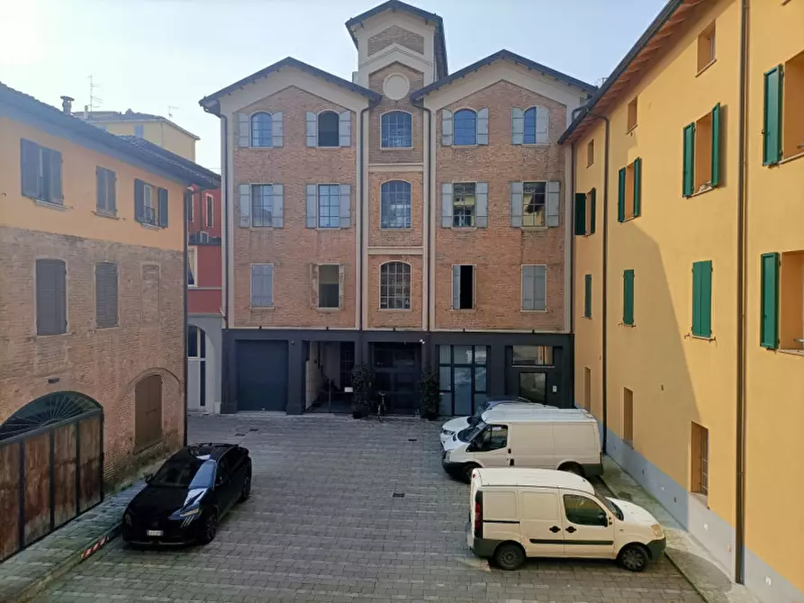 Immagine 5 di Appartamento in vendita  in Via Monte Corno, 6 a Parma