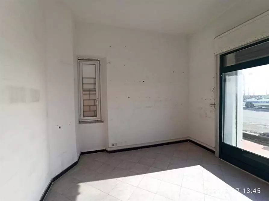 Immagine 2 di Negozio in vendita  in Via Pegli, 66, 16156 Genova GE, Italia a Genova