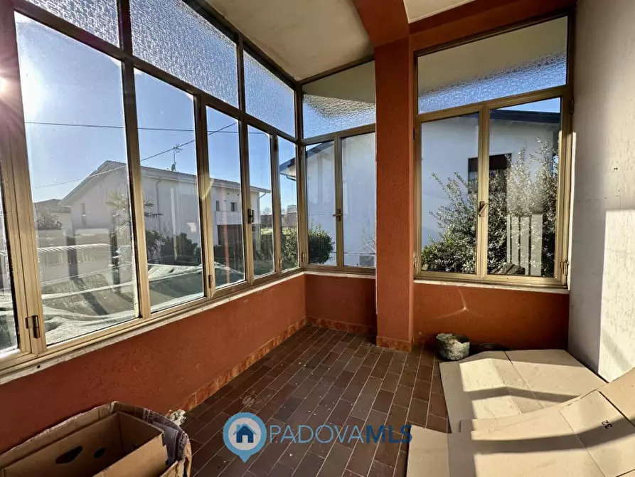 Immagine 23 di Villa in vendita  in Via Risorgimento a Bovolenta