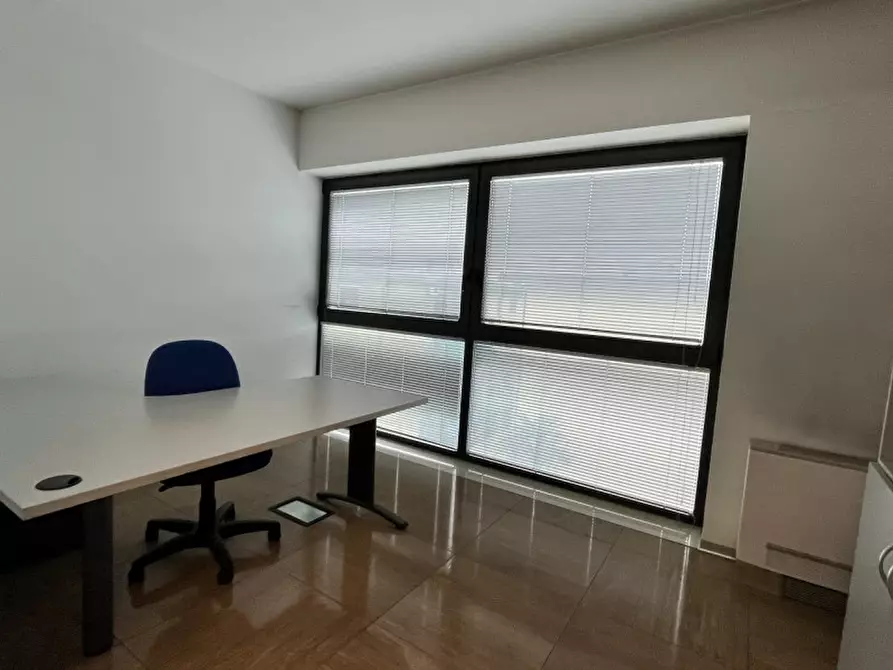 Immagine 7 di Ufficio in affitto  in Viale dell'industria a Vicenza