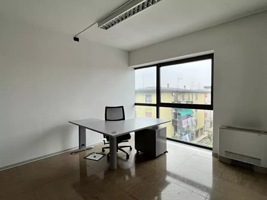 Immagine 9 di Ufficio in affitto  in Viale dell'industria a Vicenza