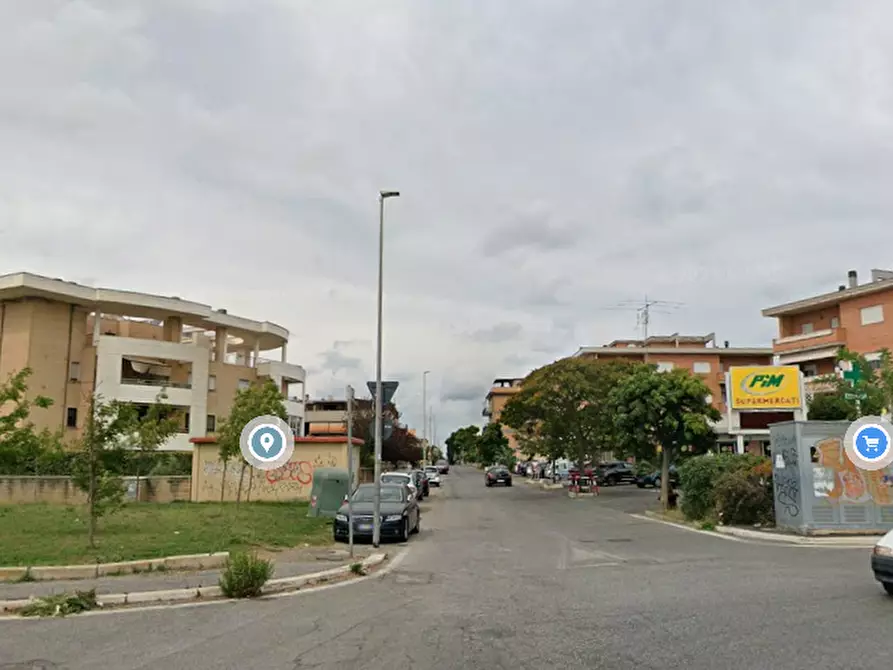 Immagine 4 di Appartamento in vendita  in Via Monti di San Paolo a Roma