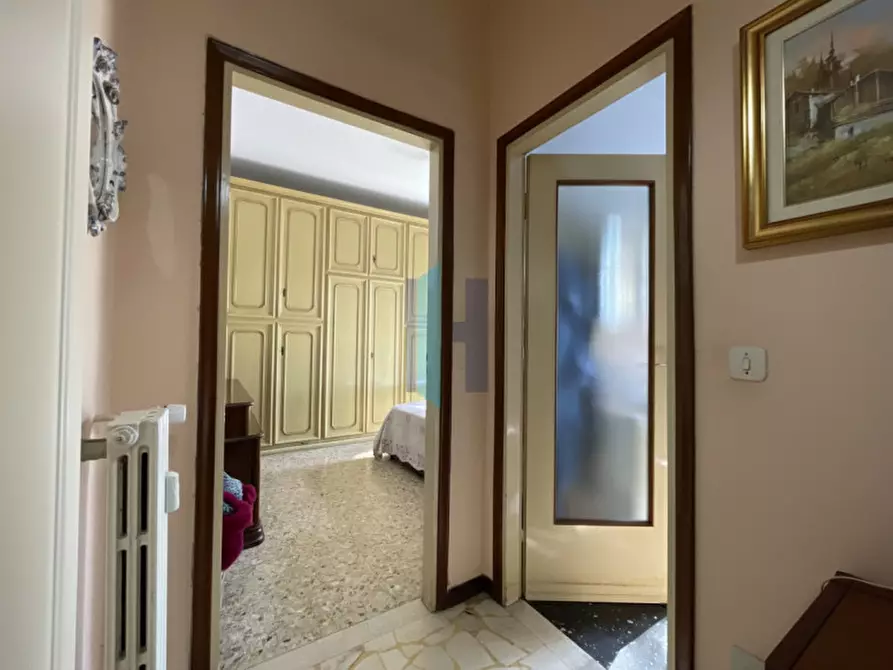 Immagine 9 di Appartamento in vendita  in Via Giovanni Berchet a Brescia