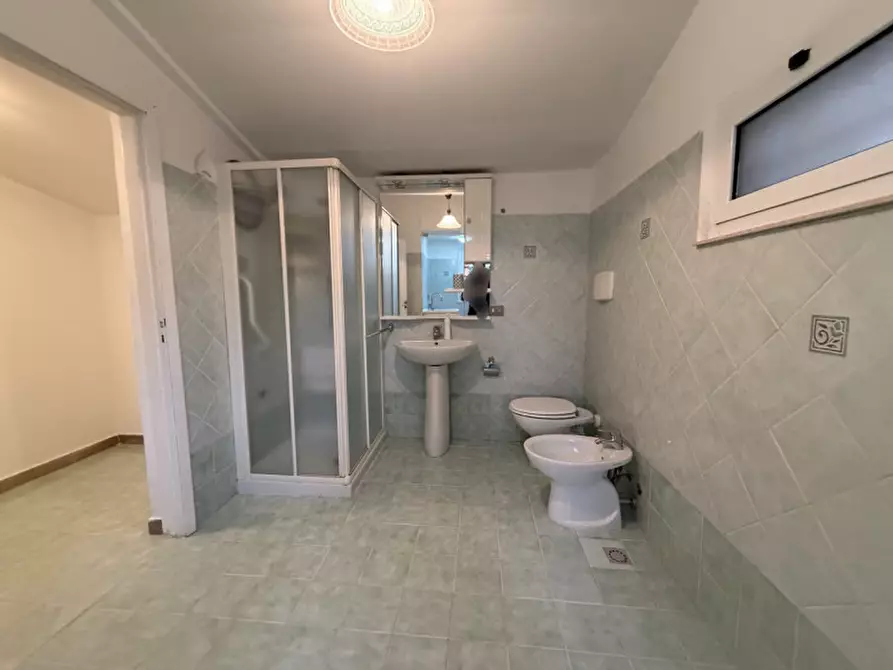 Immagine 4 di Casa indipendente in vendita  a Montemarciano