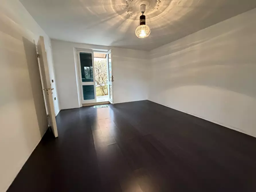 Immagine 11 di Casa indipendente in vendita  a Montemarciano