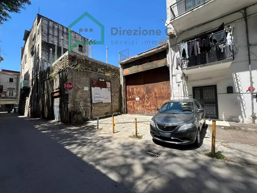 Immagine 4 di Capannone industriale in vendita  in VIA GIAMBATTISTA VELA a Napoli