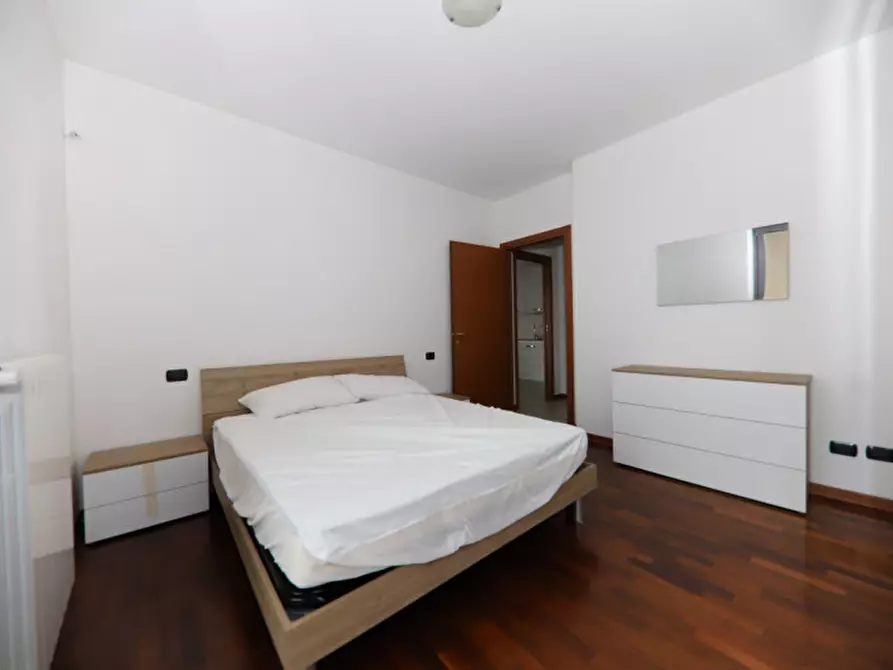 Immagine 11 di Appartamento in affitto  in piazza 25 Aprile 8 a Seregno