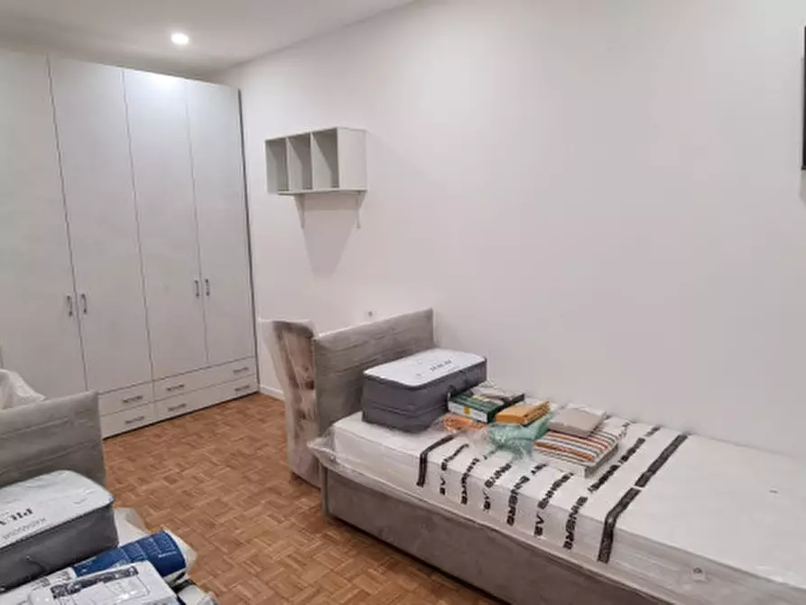 Immagine 16 di Appartamento in affitto  in via Piave a Padova