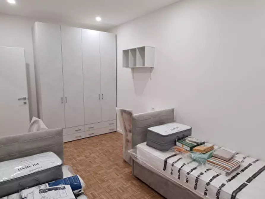 Immagine 17 di Appartamento in affitto  in via Piave a Padova