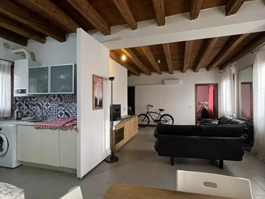 Immagine 6 di Appartamento in vendita  in Via Principe Amedeo a Este