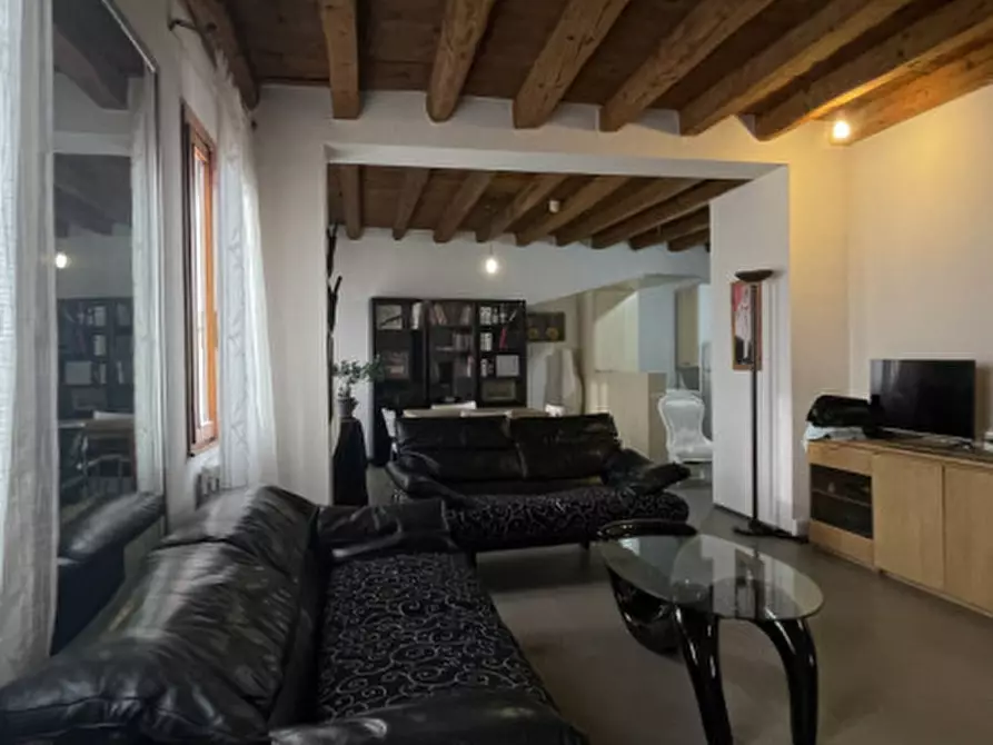 Immagine 29 di Appartamento in vendita  in Via Principe Amedeo a Este