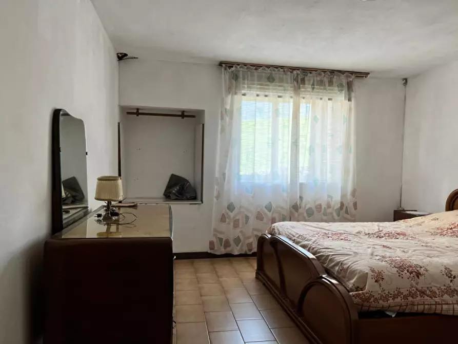 Immagine 8 di Rustico / casale in vendita  in Via Petrazzini a Crespadoro