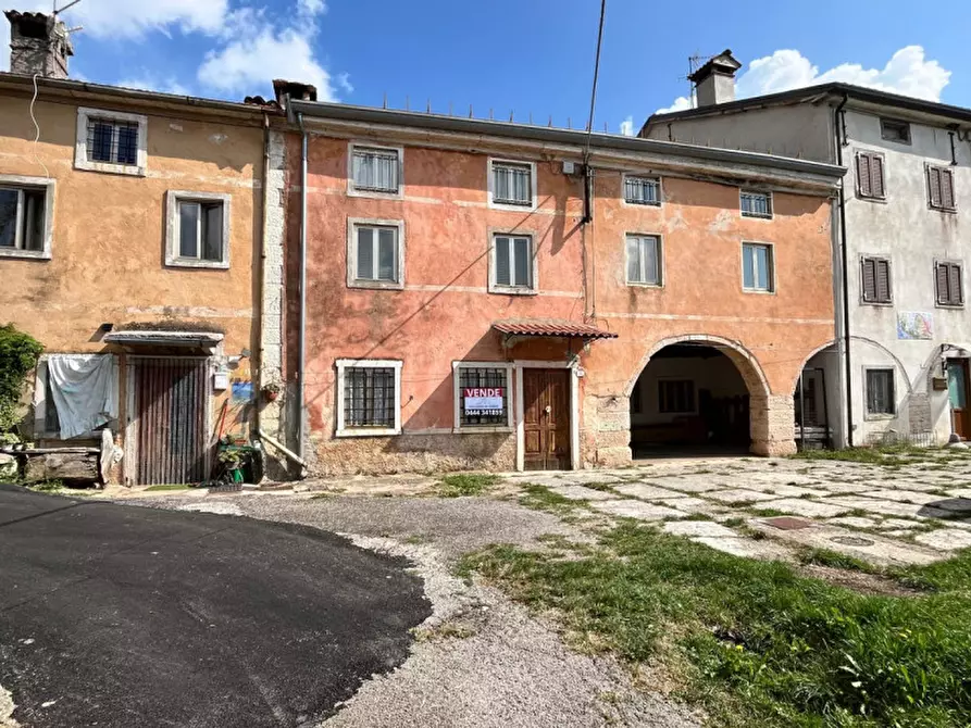 Immagine 20 di Rustico / casale in vendita  in Via Petrazzini a Crespadoro