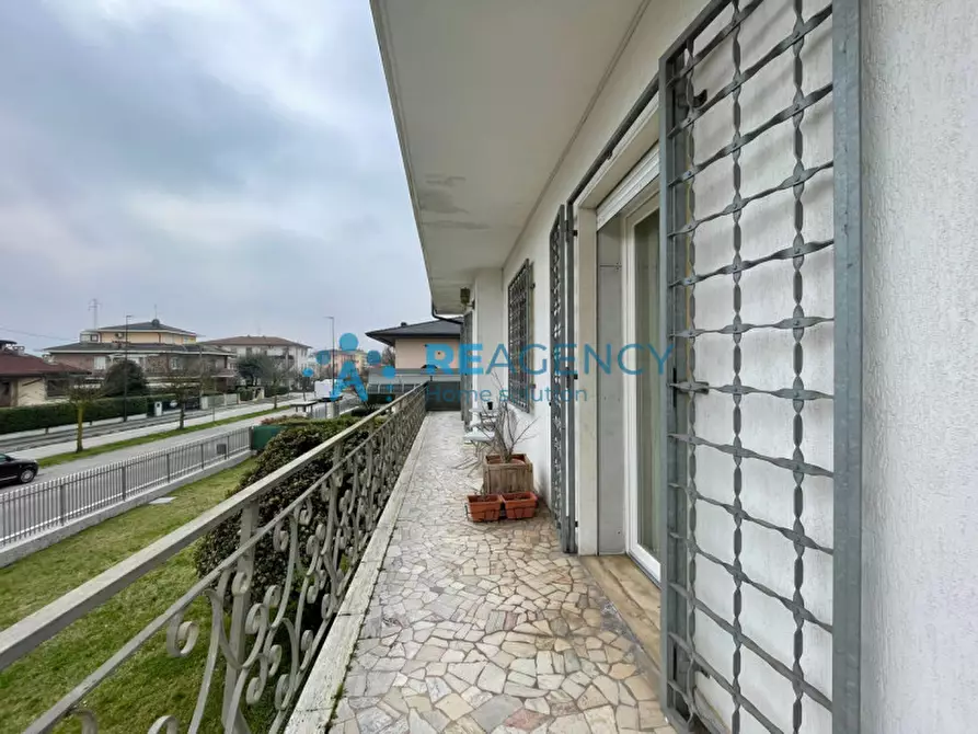 Immagine 19 di Casa indipendente in vendita  in Viale Milano a Creazzo