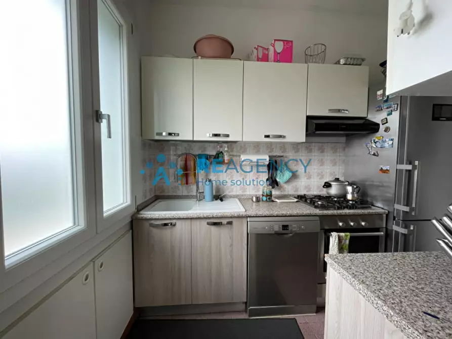 Immagine 21 di Casa indipendente in vendita  in Viale Milano a Creazzo
