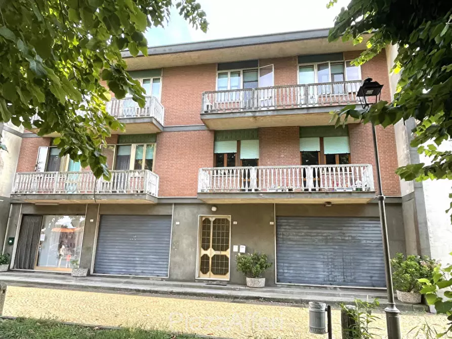 Immagine 10 di Appartamento in vendita  in via Roma a Candiana