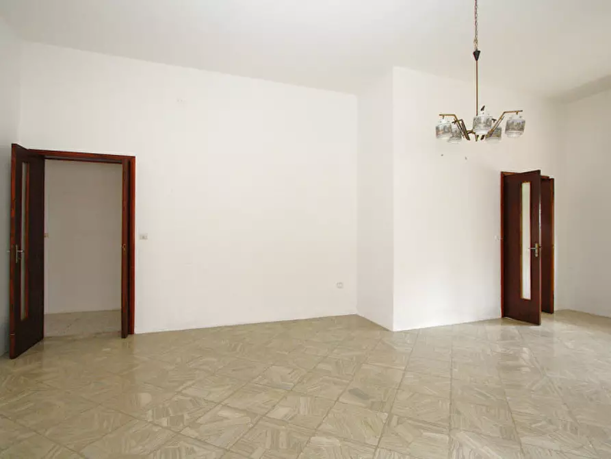 Immagine 8 di Casa indipendente in vendita  in Via Bernini a Matino