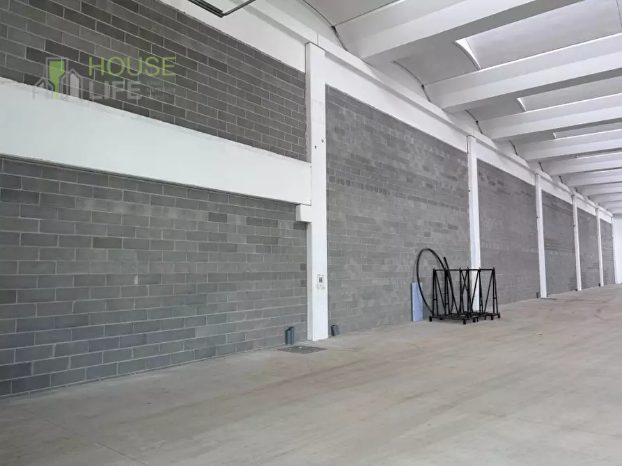 Immagine 2 di Capannone industriale in affitto  in Via dell'Economia a Thiene