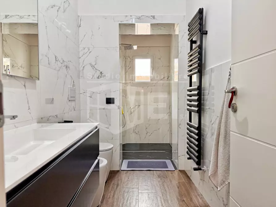 Immagine 19 di Appartamento in vendita  in Via Sant'Agostino a Livorno