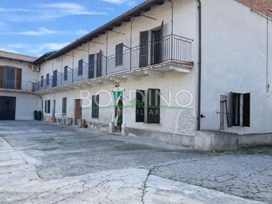 Immagine 4 di Casa indipendente in vendita  in Via Alba snc a Castagnito