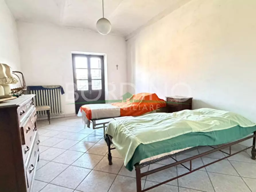 Immagine 10 di Casa indipendente in vendita  in Via Alba snc a Castagnito