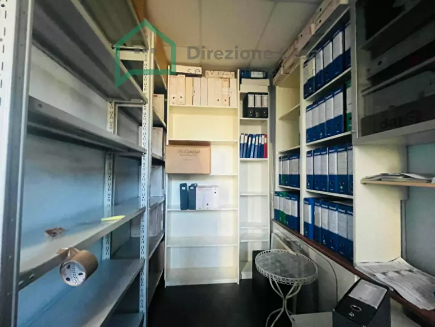 Immagine 14 di Ufficio in vendita  in VIA NUOVA POGGIOREALE a Napoli