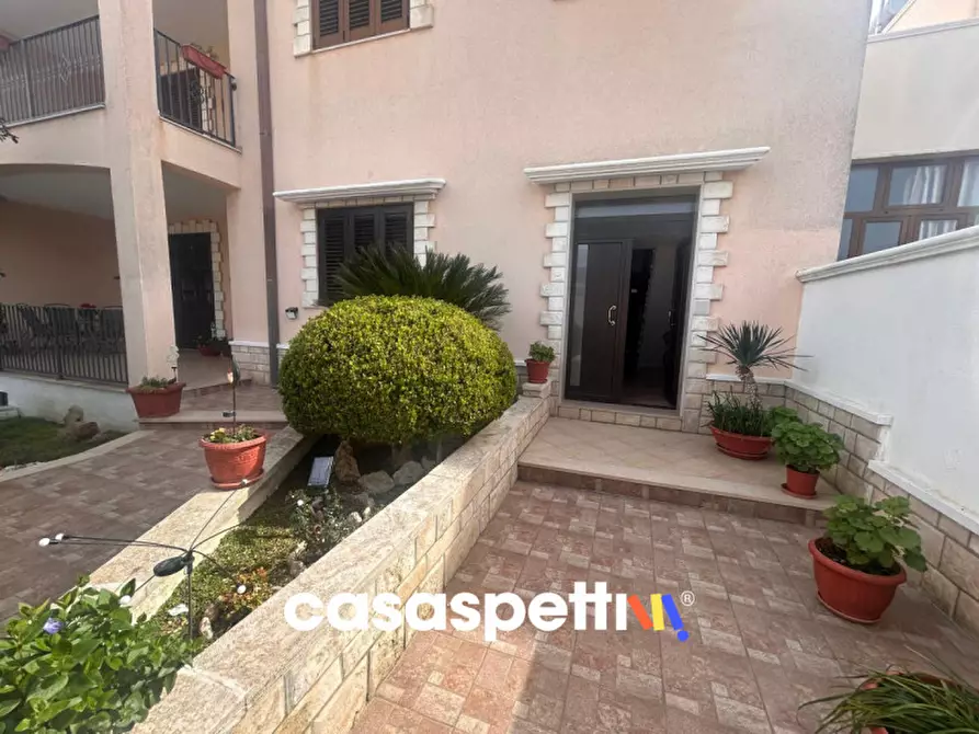 Immagine 2 di Appartamento in vendita  in Via Giovanni Paolo I, 2 a Lizzano