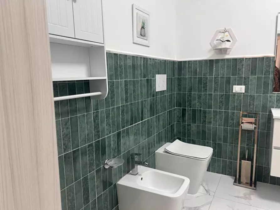 Immagine 53 di Appartamento in vendita  in Via Giovanni Paolo I, 2 a Lizzano