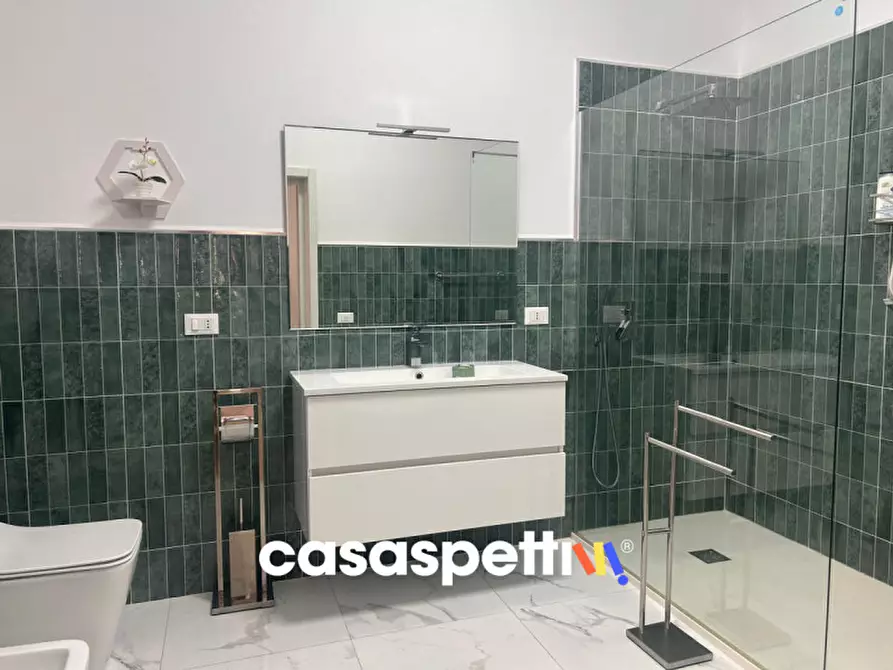 Immagine 59 di Appartamento in vendita  in Via Giovanni Paolo I, 2 a Lizzano