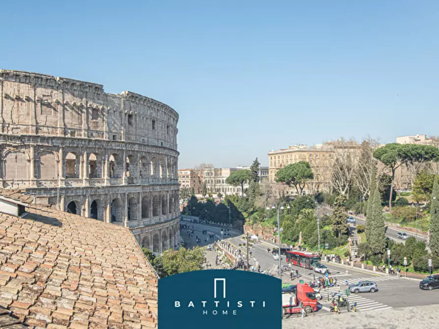 Immagine 1 di Attico in affitto  in Piazza del Colosseo a Roma