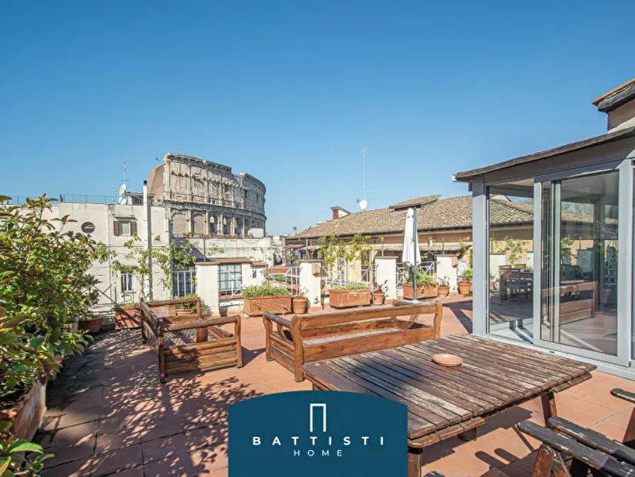 Immagine 12 di Attico in affitto  in Piazza del Colosseo a Roma