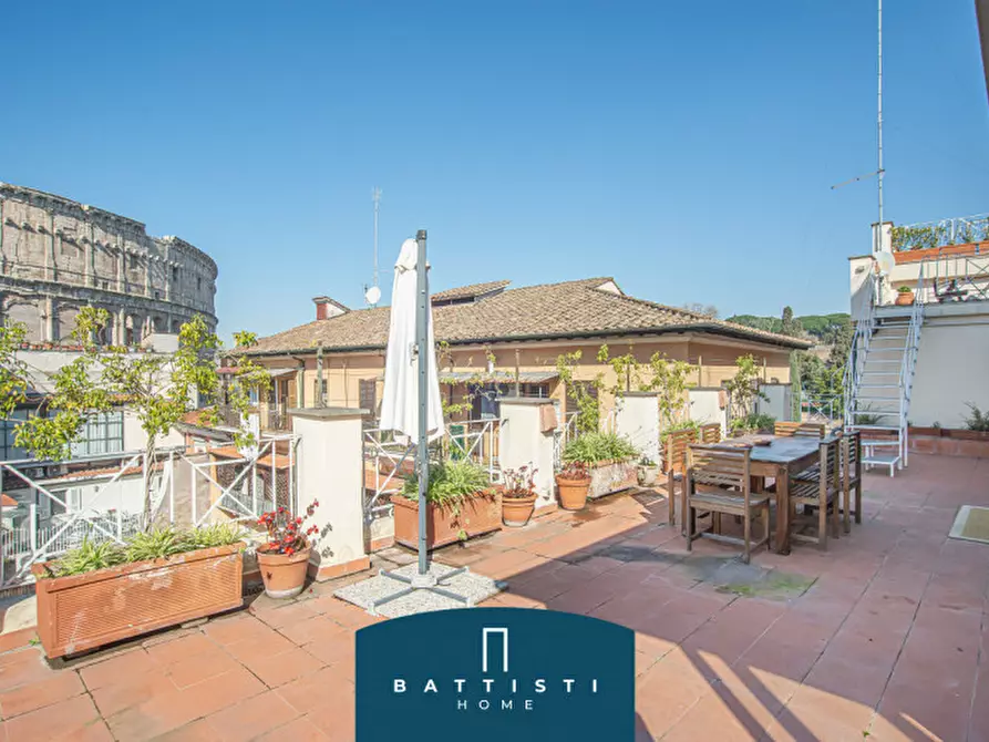 Immagine 13 di Attico in affitto  in Piazza del Colosseo a Roma