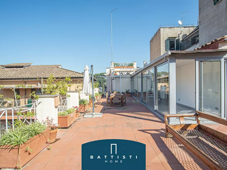 Immagine 15 di Attico in affitto  in Piazza del Colosseo a Roma