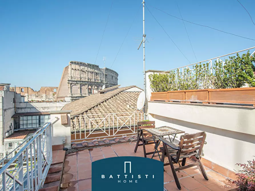 Immagine 17 di Attico in affitto  in Piazza del Colosseo a Roma