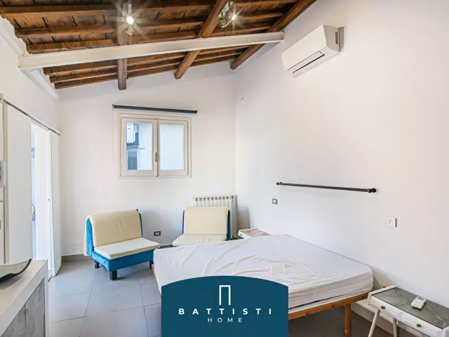 Immagine 20 di Attico in affitto  in Piazza del Colosseo a Roma