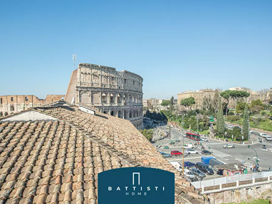 Immagine 25 di Attico in affitto  in Piazza del Colosseo a Roma