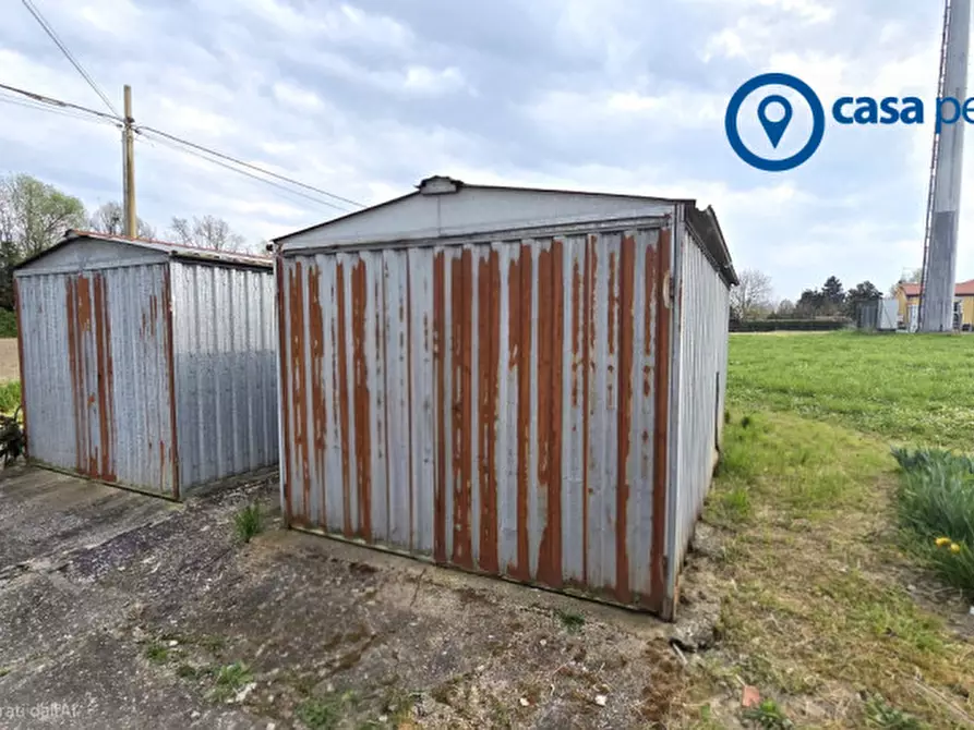 Immagine 22 di Villetta a schiera in vendita  in via borgo zanella a San Bellino