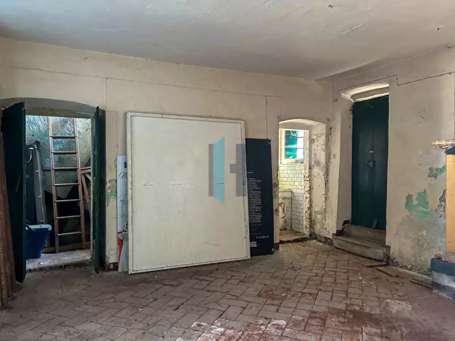 Immagine 14 di Rustico / casale in vendita  a Travagliato