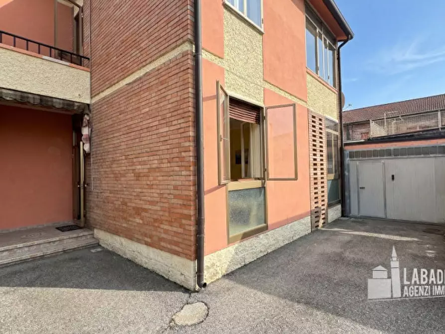 Immagine 7 di Villa in vendita  in Piazza Dante Alighieri 82 a Giacciano Con Baruchella